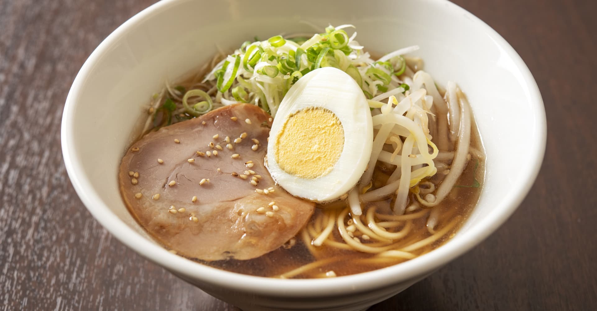 砥邸夜泣きラーメン